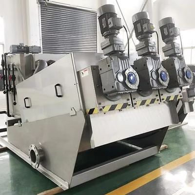 kopen Kleinhandel en landbouw Industrieel afvalwaterbehandeling Schroefpers slib ontwateringsmachine met een productiviteit van 10-15 m3/uur online manufacture
